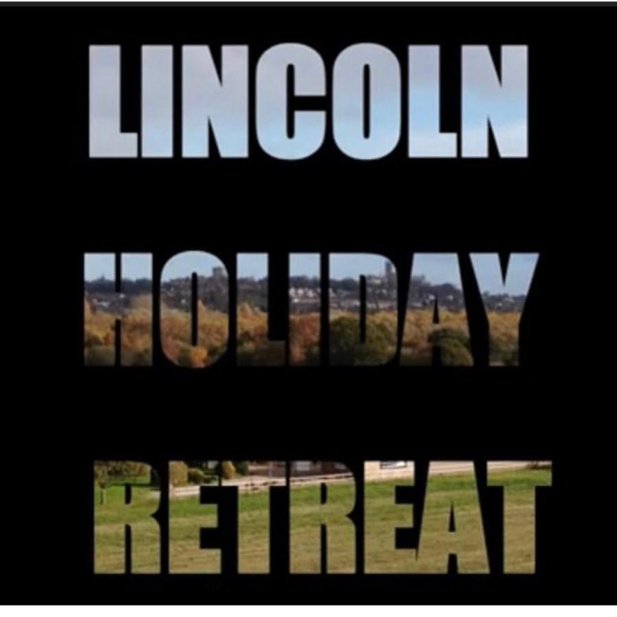 Lincoln Holiday Retreat Little House With Private Hot Tub Bagian luar foto